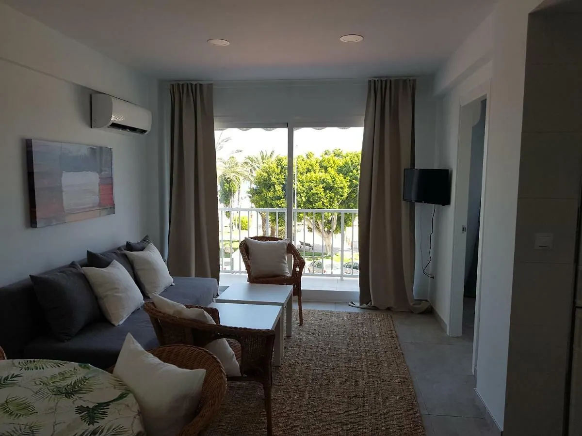 Apartment Deluxe In Beachfront Torre Del Mar 0*,